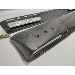 Front roof spoiler with LEDs