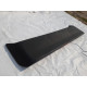 Rear roof spoiler with stop signal
