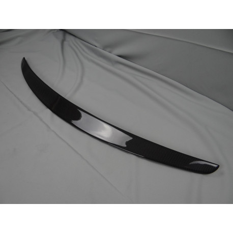 Lid trunk spoiler